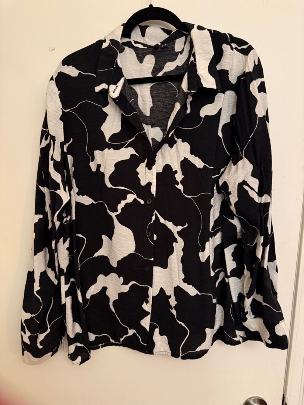 Black & White Abstract Button-Up Women's Top